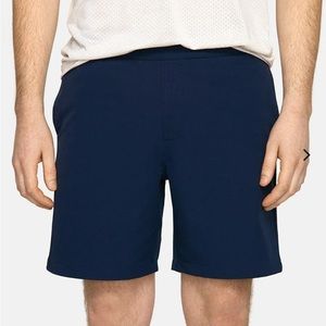 Outdoor Voices 7" Short (M)
